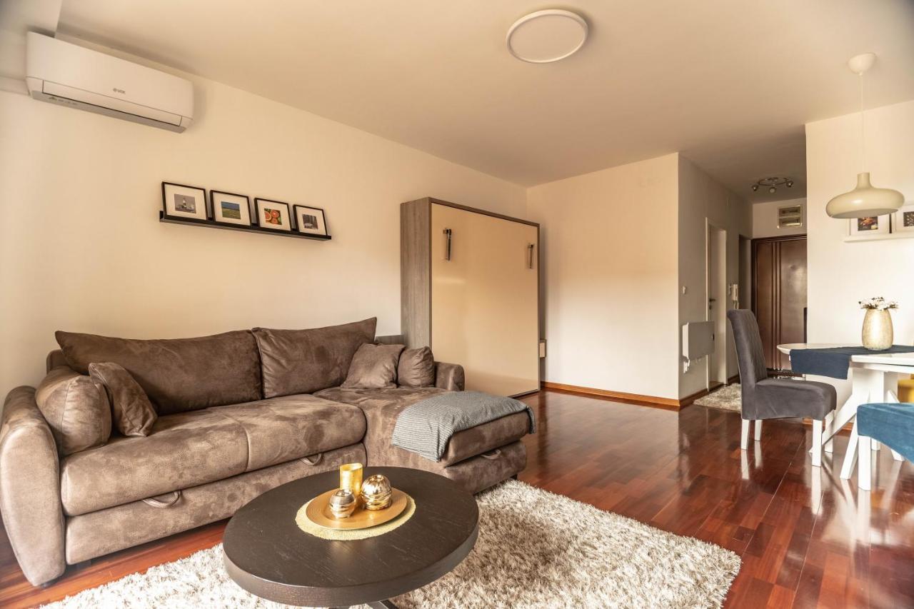 Apartman Modena Lux Vrnjačka Banja Εξωτερικό φωτογραφία