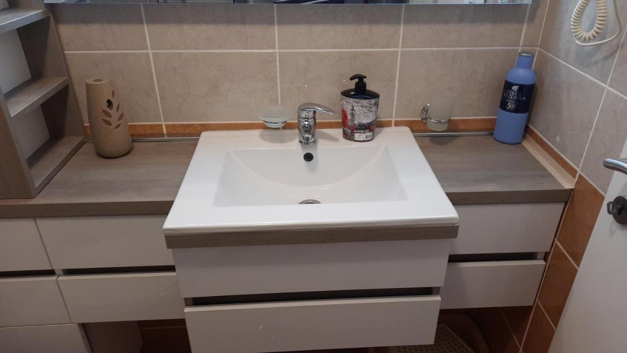 Apartman Modena Lux Vrnjačka Banja Εξωτερικό φωτογραφία